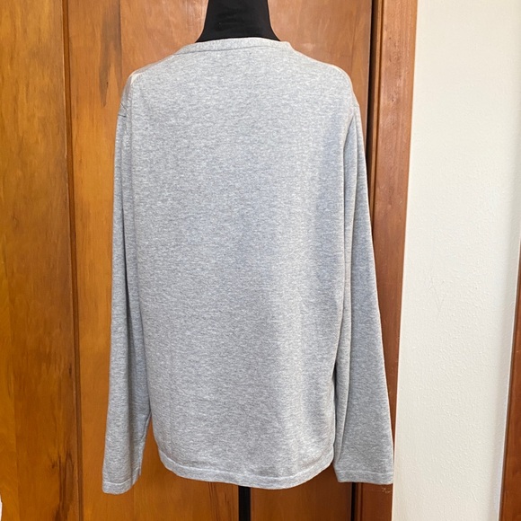 Tommy Hilfiger V-Neck Argyle Sweater in Gray Ivory Metalic Gold Thread Preppy - Picture 4 of 7